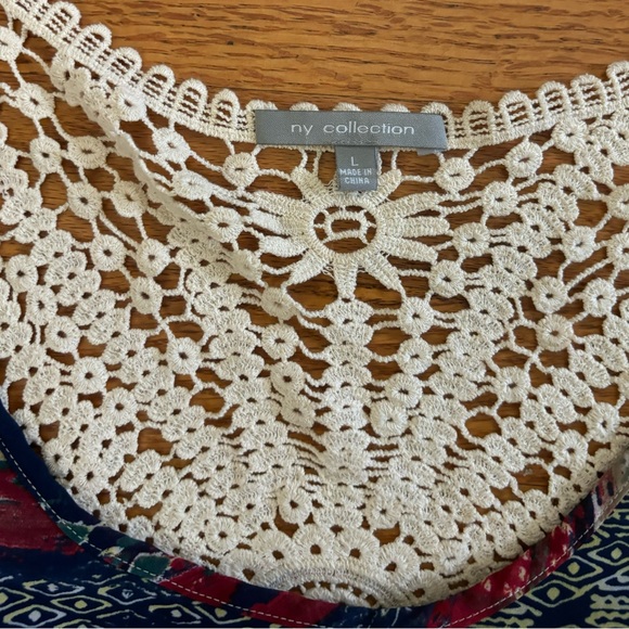 NY Collection Blouse Women’s Large Multicolor Sleeveless Crochet Ruffles Lined - Picture 2 of 8